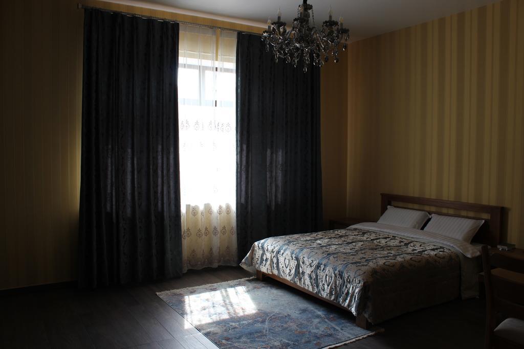 Hotel Barin House Sumy Exteriér fotografie