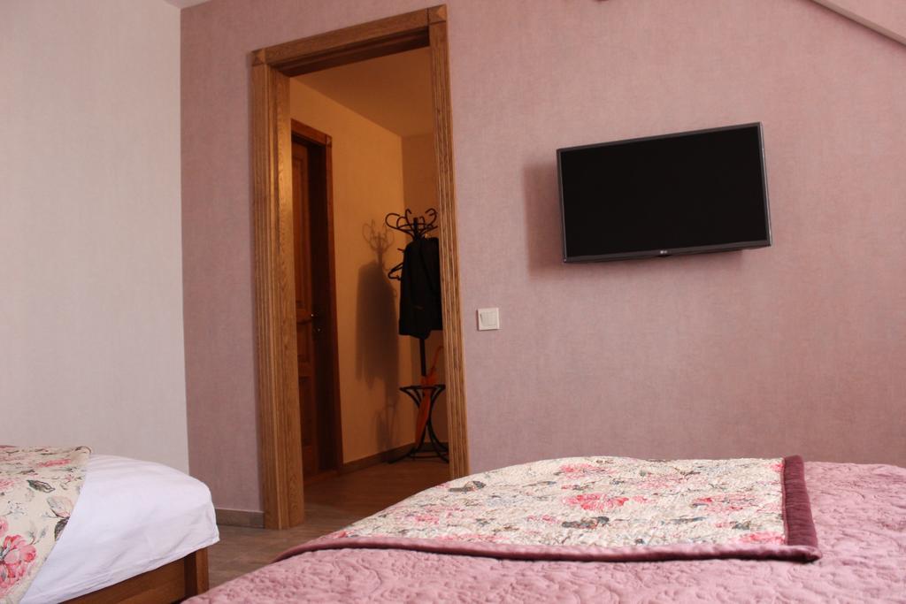 Hotel Barin House Sumy Exteriér fotografie