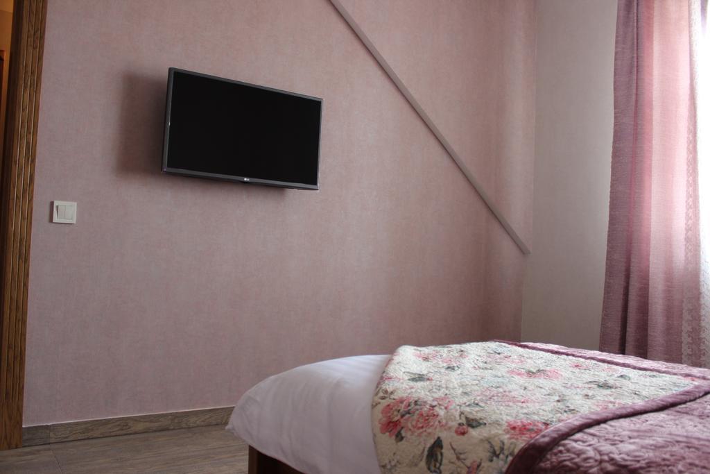 Hotel Barin House Sumy Exteriér fotografie