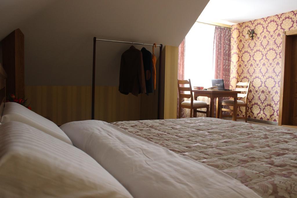 Hotel Barin House Sumy Exteriér fotografie